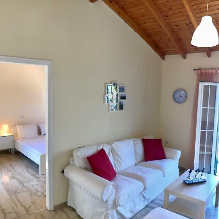 Wooden Ceiling Apartment - Close To City Center Κανάλι Εξωτερικό φωτογραφία