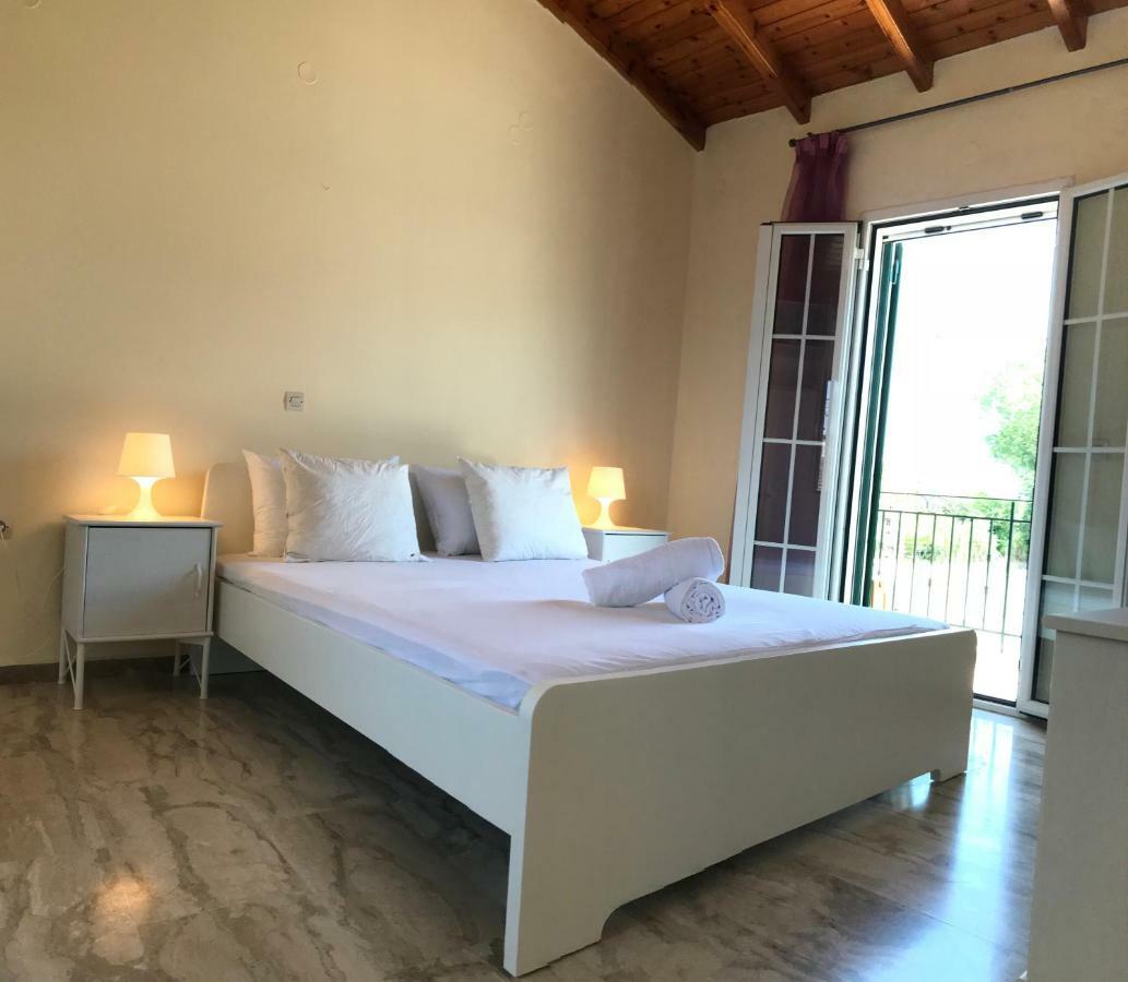 Wooden Ceiling Apartment - Close To City Center Κανάλι Εξωτερικό φωτογραφία